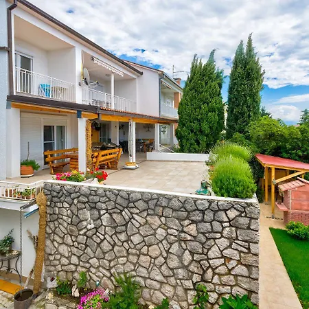 Modernes Nur 350 Meter Zum Sandstrand Mit Meerblick, Eigenem Liegestuhl, Grill * Crikvenica