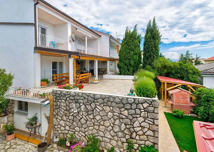 Modernes Nur 350 Meter Zum Sandstrand Mit Meerblick, Eigenem Liegestuhl, Grill * Crikvenica